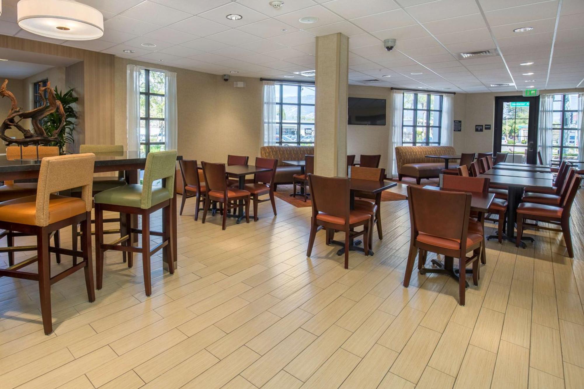 Hampton Inn Santa Barbara/Goleta Екстер'єр фото