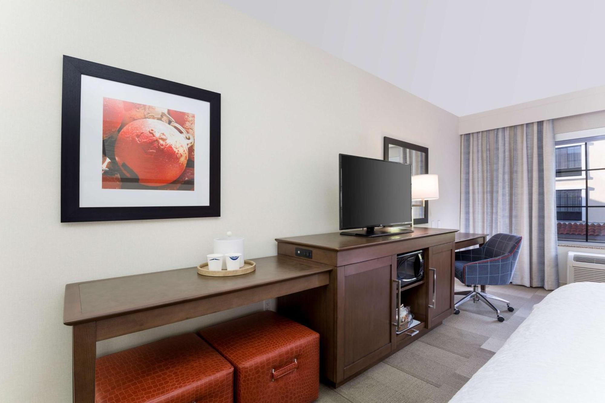 Hampton Inn Santa Barbara/Goleta Екстер'єр фото