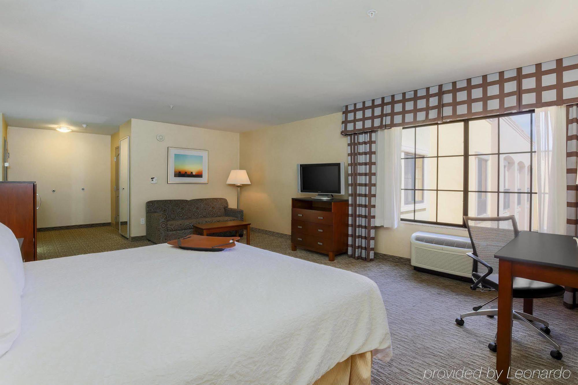 Hampton Inn Santa Barbara/Goleta Екстер'єр фото