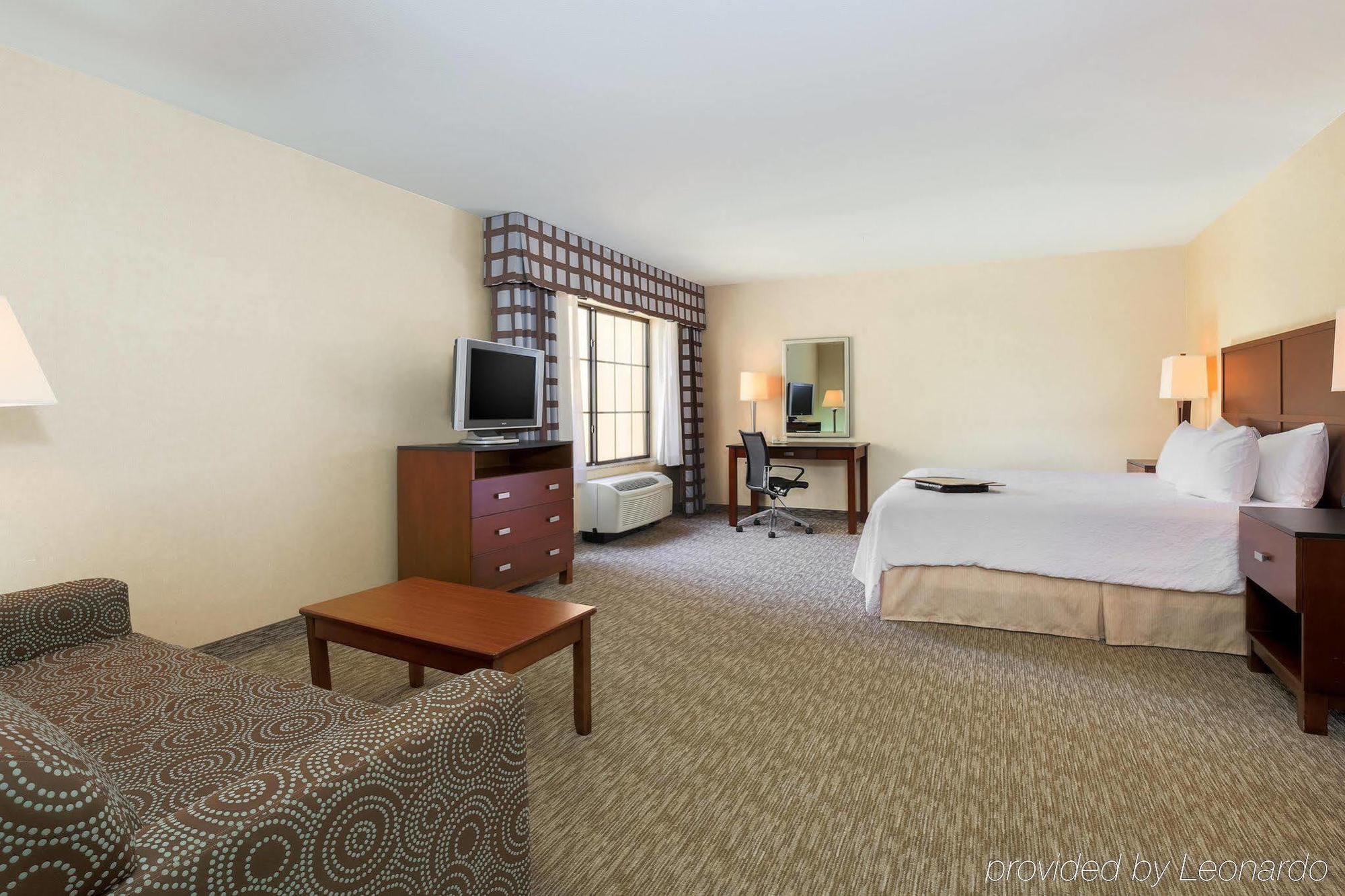 Hampton Inn Santa Barbara/Goleta Екстер'єр фото