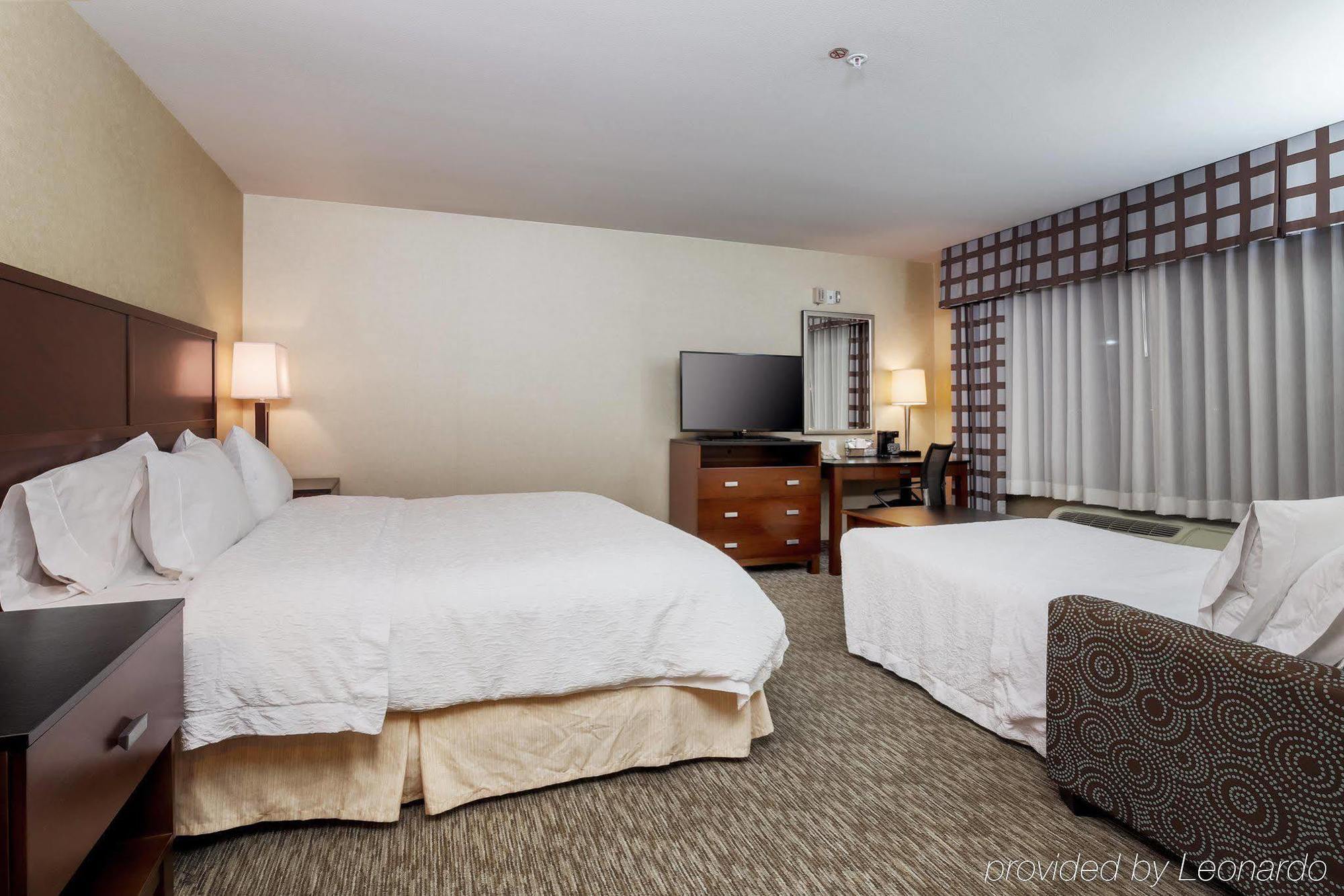 Hampton Inn Santa Barbara/Goleta Екстер'єр фото